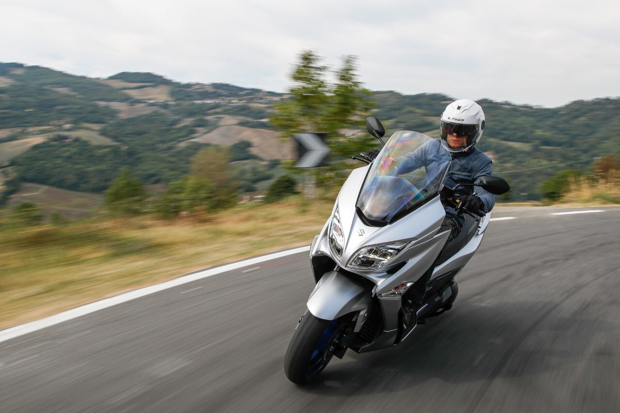 Suzuki Burgman La Prova Il Prezzo I Pregi E I Difetti