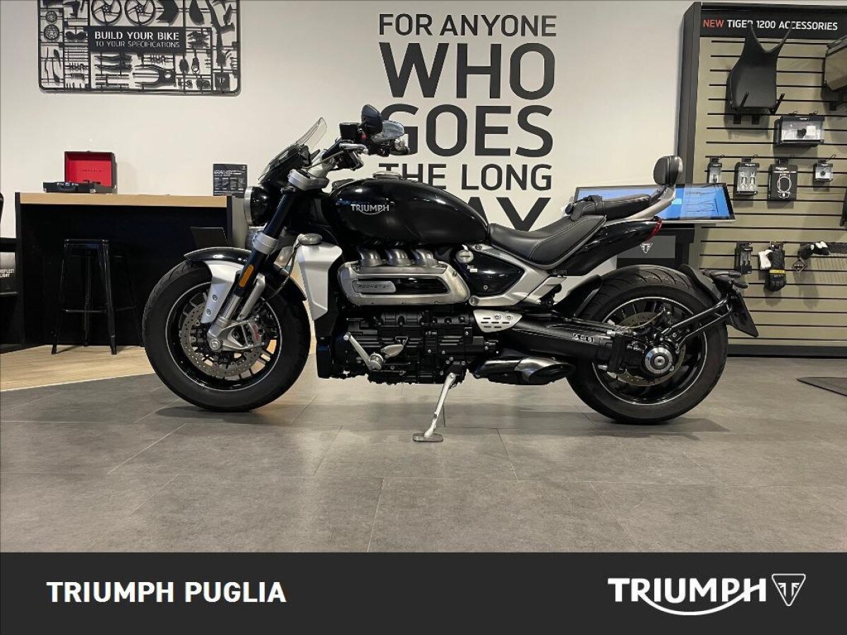 Annuncio Moto Triumph Rocket Iii Gt A Bari Usato Dueruote