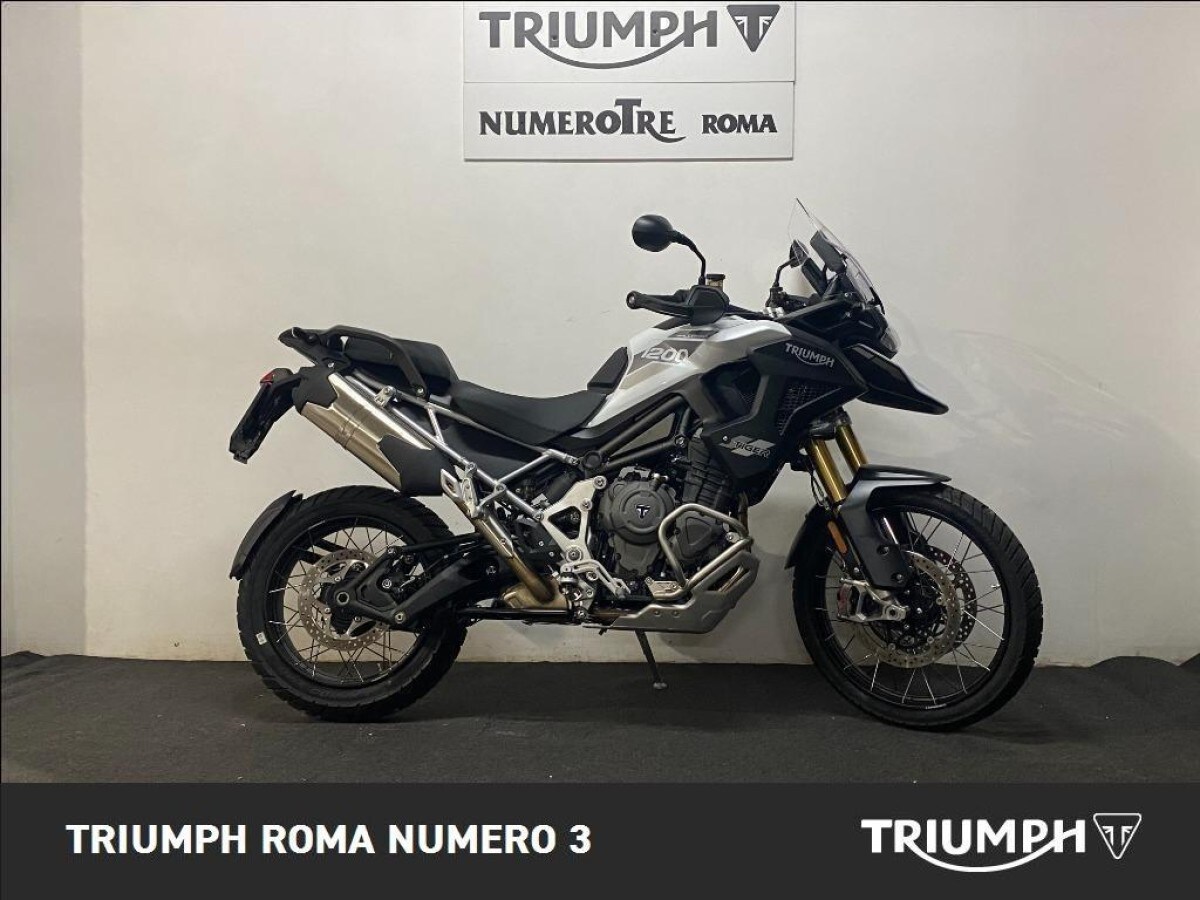 Annuncio Moto Triumph Tiger Rally Pro A Roma Usato Dueruote