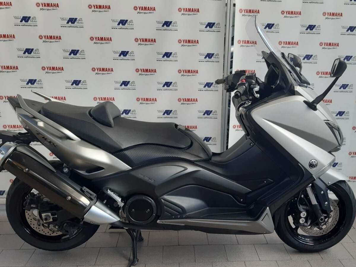 Annuncio Moto Yamaha T Max 530 ABS A Lissone Usato Dueruote