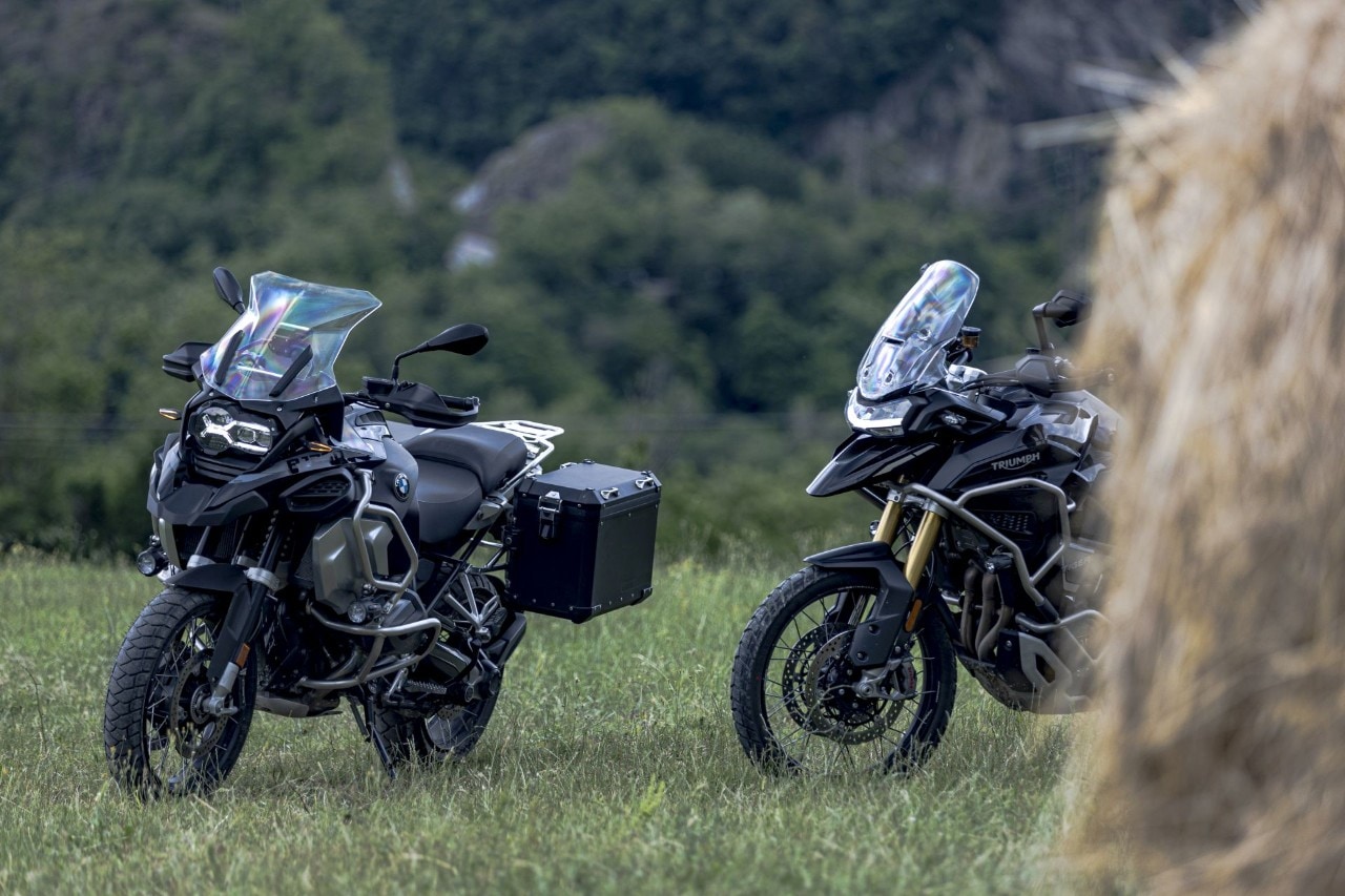 triumph tiger 1200 vs bmw gs 1200