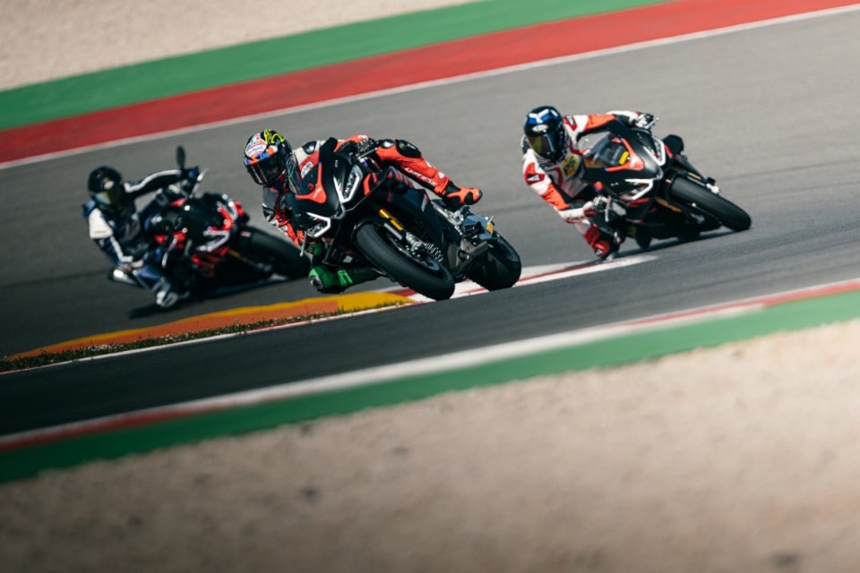 Aprilia Pro Experience In Pista A Misano Coi Piloti Della MotoGP Dueruote