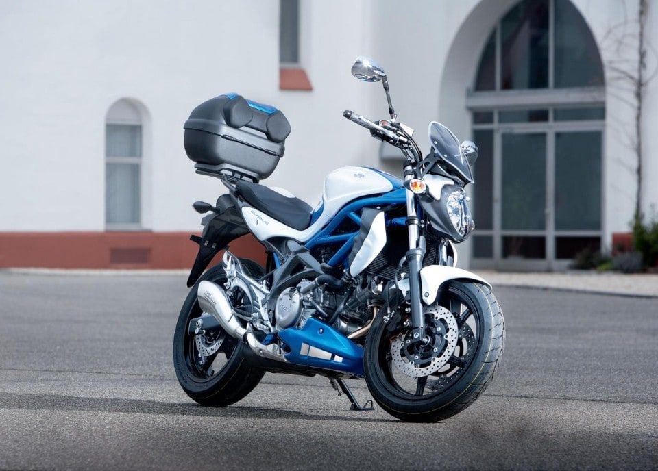 Articoli su V-Strom 650 - Dueruote