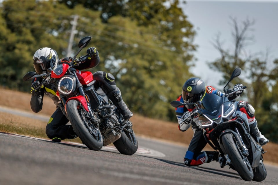 ducati monster 660