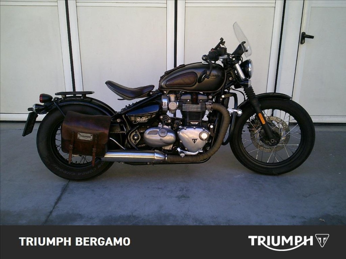 Triumph Bonneville Bobber Prezzo, Scheda tecnica e Foto - Dueruote