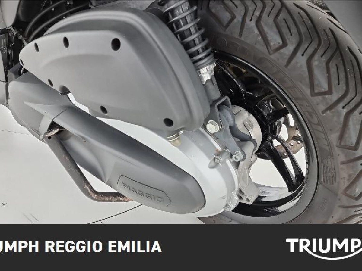 Annuncio Moto Piaggio Beverly 350 Sport Touring i.e. ABS a Reggio