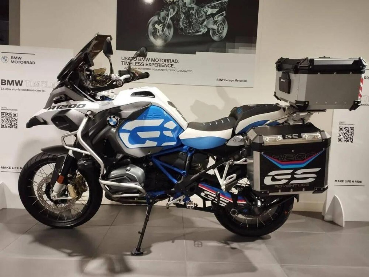 BMW R 1200 GS Adventure ABS Prezzo, Scheda tecnica e Foto - Dueruote