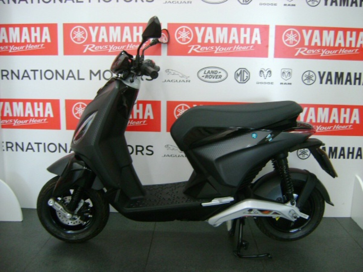 Piaggio Liberty 125 4T Prezzo, Scheda tecnica e Foto - Dueruote