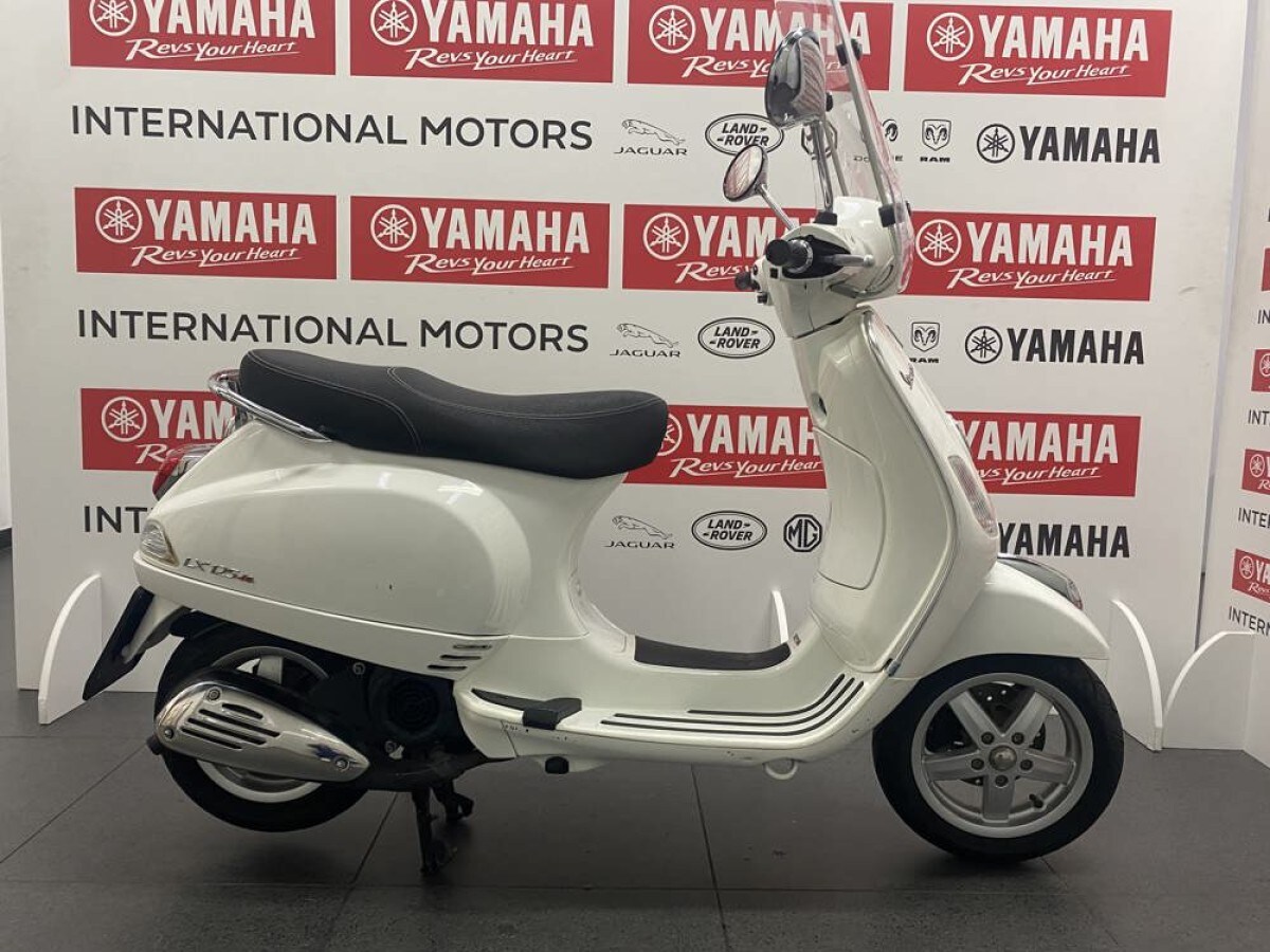 Annuncio Moto Piaggio Vespa 125 LX i.e. Touring a Arezzo Usato