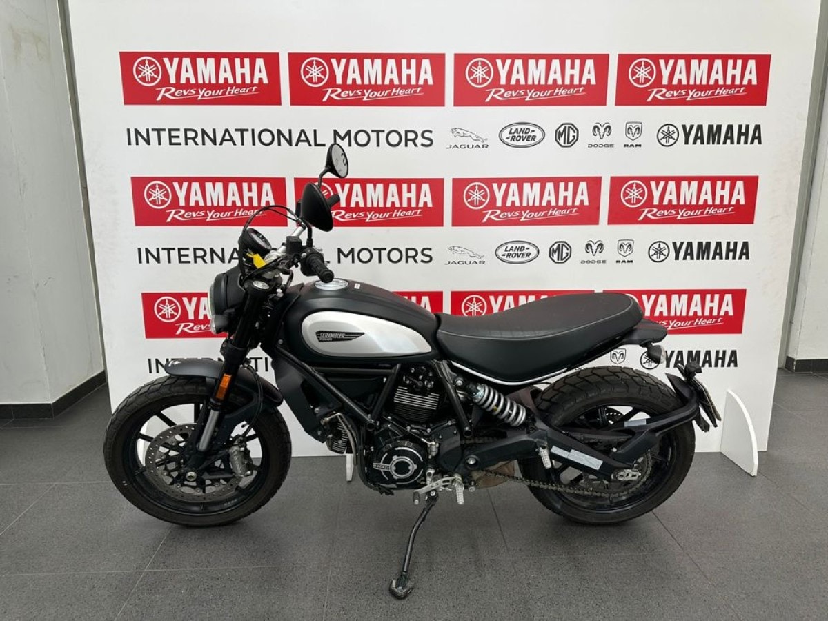 Annuncio Moto Ducati Scrambler Icon Dark 35kw A Arezzo Usato Dueruote