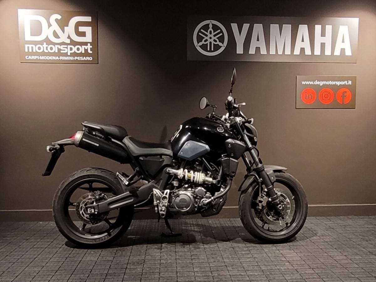 Yamaha FZ6 S2 Prezzo, Scheda tecnica e Foto - Dueruote