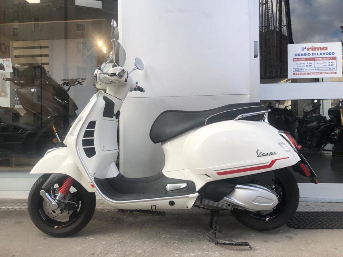 Vespa PX 125 E - Moto e Scooter In vendita a Avellino